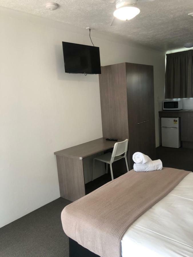Q快捷汽车旅馆 汤斯维尔 外观 照片